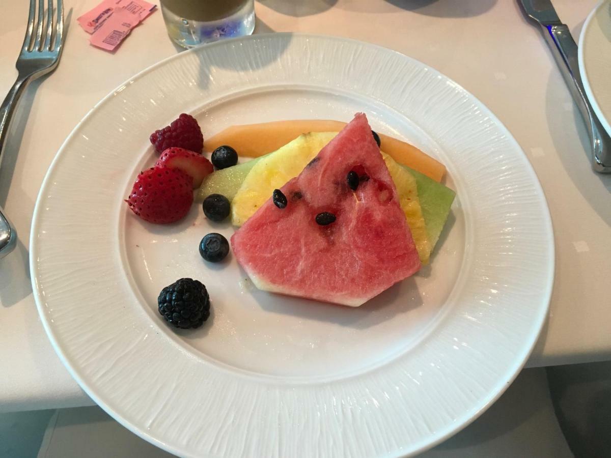 The Red Hook Country Inn, An "Old Rhinebeck" Bed & Breakfast ภายนอก รูปภาพ